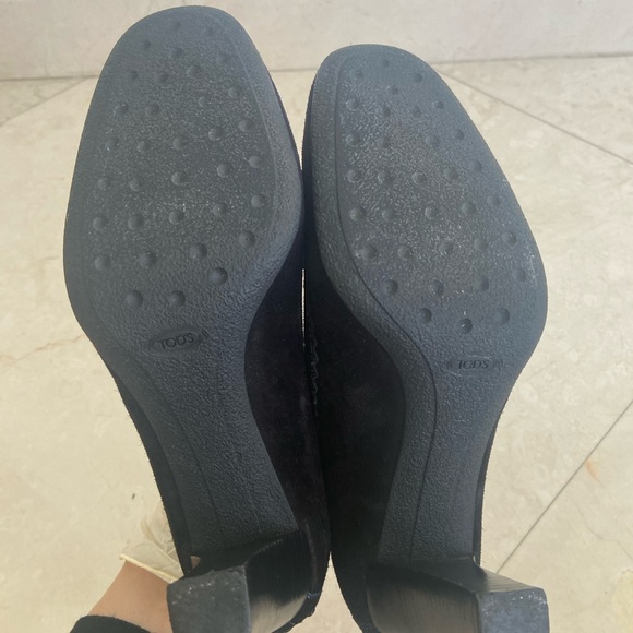 TOD’s Black Suede and Blue trim heeled Loafers in Box and Dust Bags size 39/9 - Picture 7 of 8